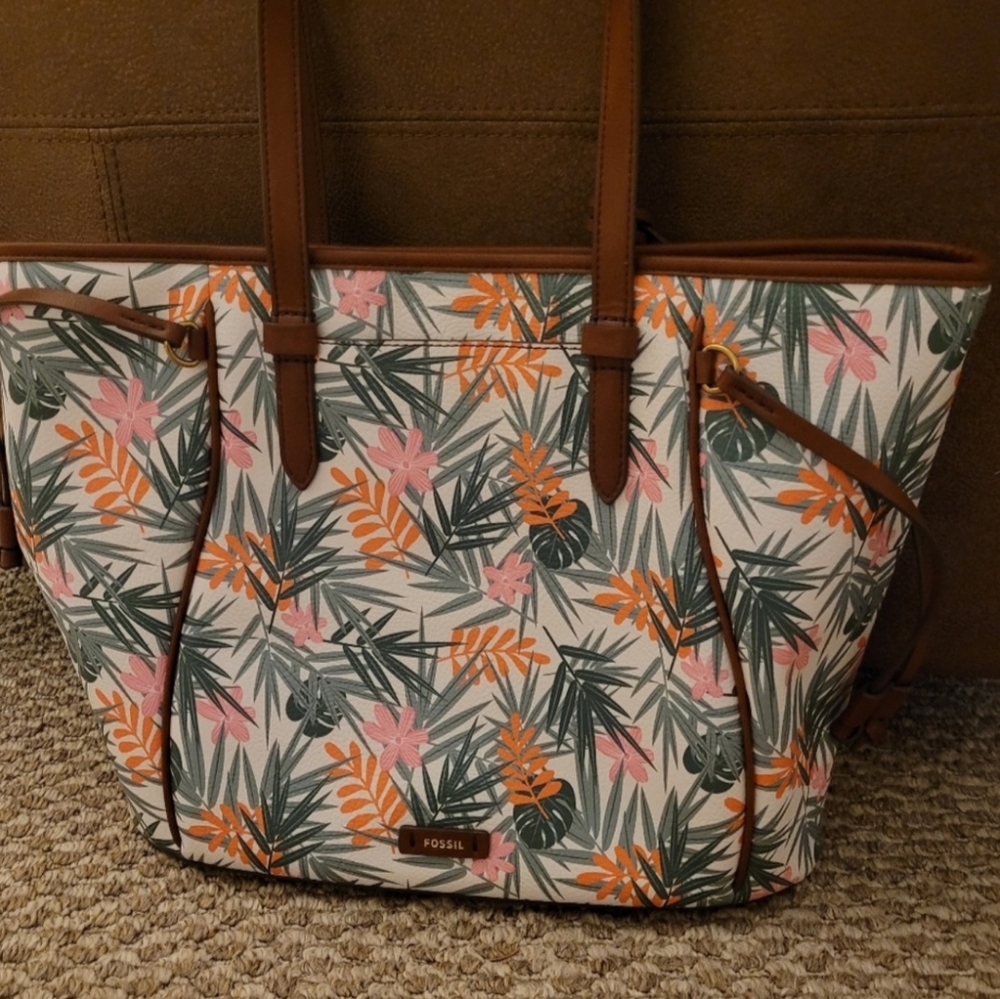 NWOT Fossil Bag